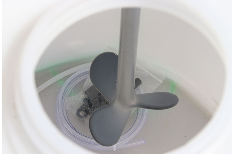 加藥箱設(shè)備-04